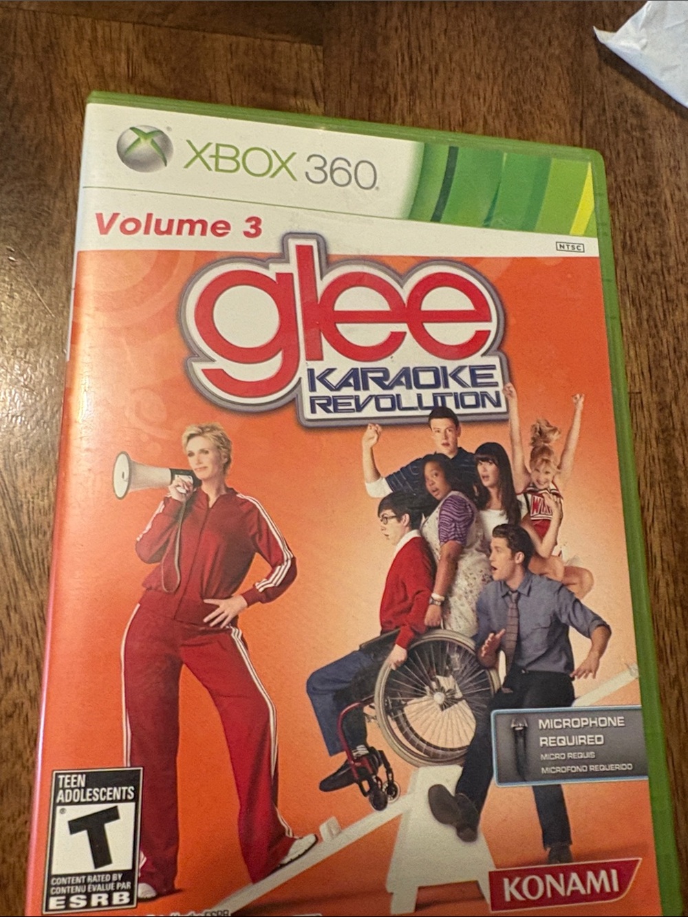Glee Karaoke Revolution Volume 3 - Orange